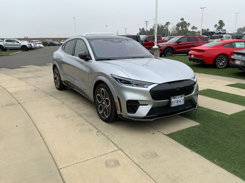 Used 2021 Ford Mustang Mach-E GT image 4