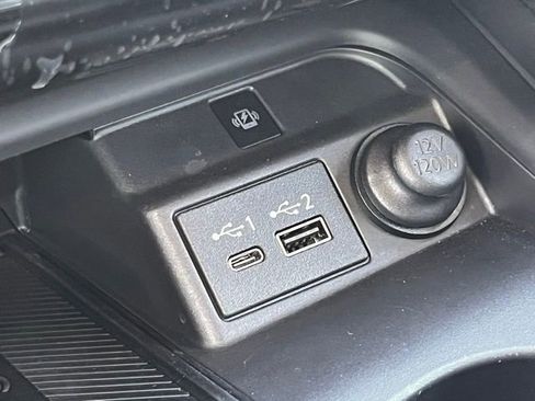 Certified 2025 INFINITI QX50 Luxe image 22