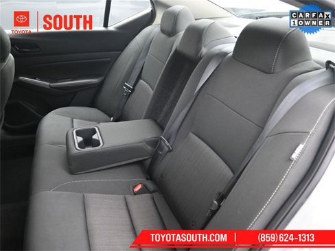 Used 2025 Nissan Altima 2.5 SV image 23