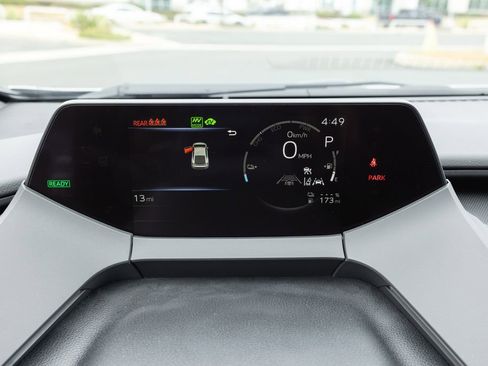 Used 2026 Toyota Prius Plug-In Hybrid image 15