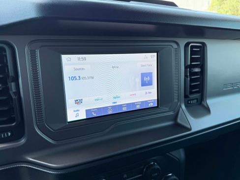 Used 2021 Ford Bronco Outer Banks AWD/4WD image 21