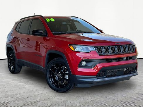 Used 2026 Jeep Compass Latitude AWD/4WD image 3