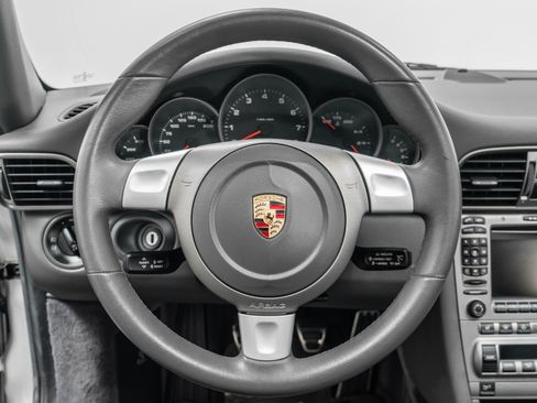 Used 2005 Porsche 911 Carrera RWD image 15