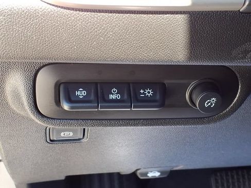 Used 2023 GMC Terrain Denali AWD/4WD image 19