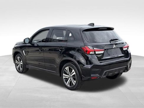 Used 2023 Mitsubishi Outlander Sport SE AWD/4WD image 3