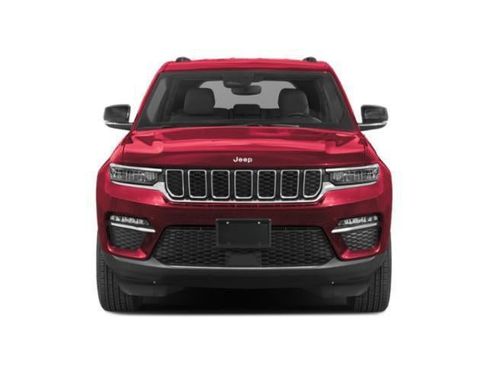 Used 2022 Jeep Grand Cherokee Limited w/ Luxury Tech Group II image 4