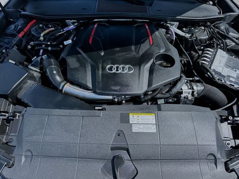 Used 2025 Audi S6 Prestige AWD/4WD image 33
