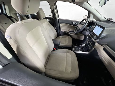 Used 2018 Ford EcoSport SE w/ SE Convenience Package image 28