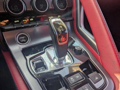Used 2021 Jaguar F-TYPE Convertible RWD image 11