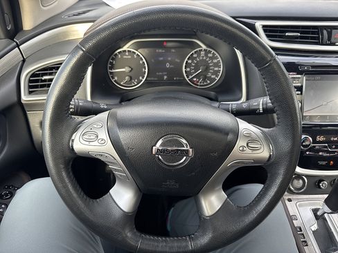 Used 2015 Nissan Murano Platinum w/ Platinum Technology Package AWD/4WD image 17