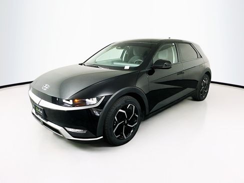 Used 2024 Hyundai Ioniq 5 SEL RWD image 3
