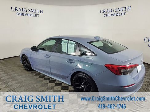 Used 2024 Honda Civic Sport image 3