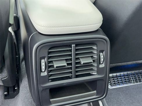 Used 2023 Porsche Taycan 4S image 42