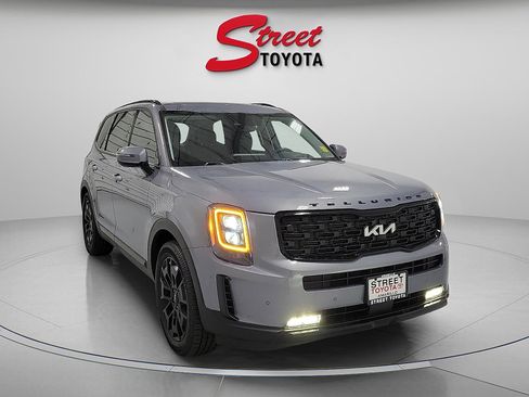 Used 2022 Kia Telluride SX w/ SX Prestige Package AWD/4WD image 5