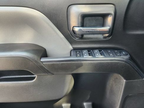 Used 2018 Chevrolet Silverado 1500 LS w/ Trailering Package AWD/4WD image 23