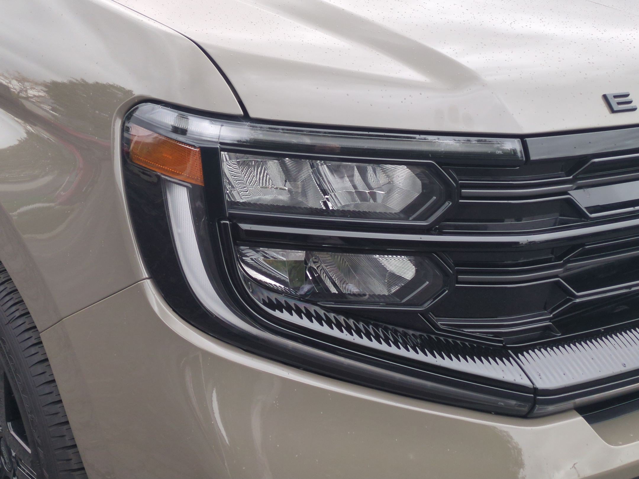 Used 2026 Ford Expedition Platinum w/ Stealth Performance Package AWD/4WD image 11