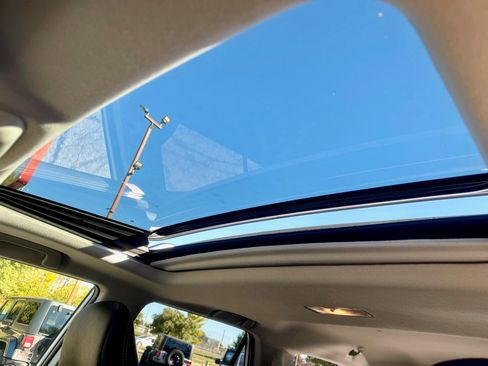 Used 2019 Toyota 4Runner Limited image 30