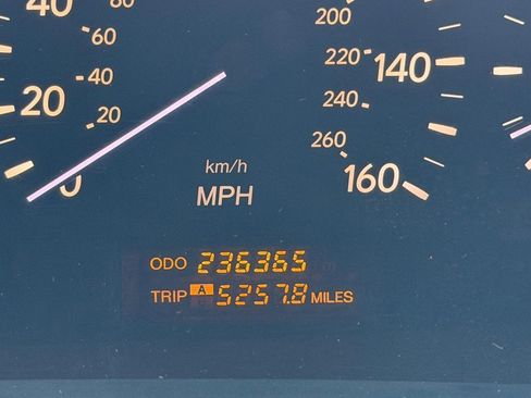 Used 2006 Lexus LS 430 RWD image 20