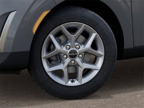 New 2025 Kia Soul S image 9