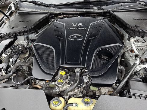 Used 2019 INFINITI Q50 Signature Edition AWD/4WD image 32