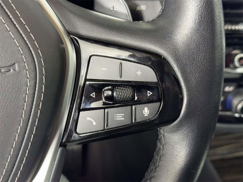 Used 2022 BMW 530i xDrive 530i xDrive w/ Convenience Package image 23