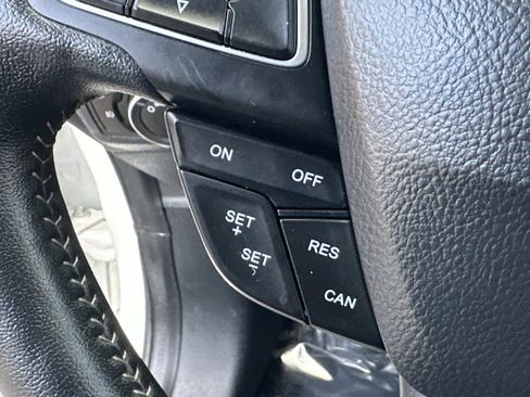 Used 2019 Ford EcoSport SES w/ SES Black Appearance Package image 19