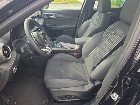 Used 2025 Alfa Romeo Tonale image 9