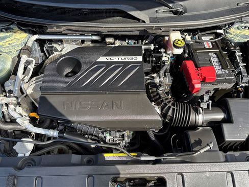 Used 2023 Nissan Rogue S AWD/4WD image 13
