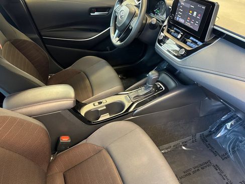 Certified 2024 Toyota Corolla SE FWD image 20