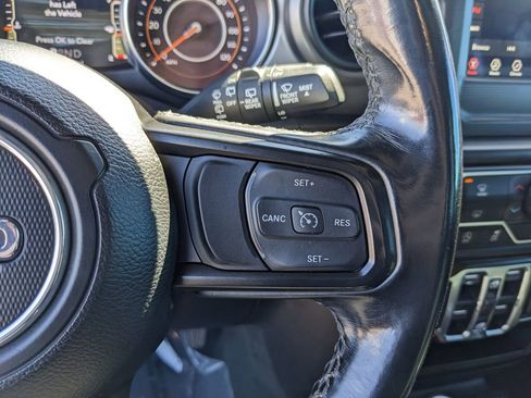 Used 2021 Jeep Wrangler Unlimited Sport image 30