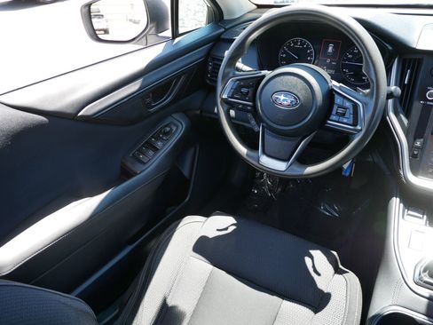 Used 2020 Subaru Outback AWD/4WD image 9