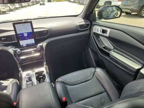 Certified 2022 Ford Explorer ST w/ Equipment Group 401A AWD/4WD image 21