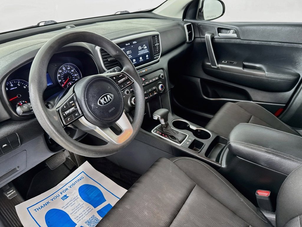 Used 2022 Kia Sportage LX FWD image 9