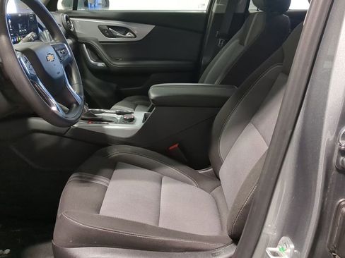 Used 2025 Chevrolet Blazer LT image 27