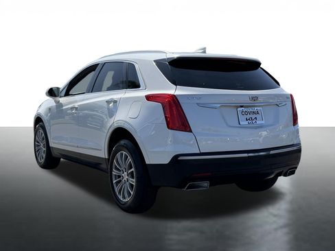 Used 2017 Cadillac XT5 Luxury w/ Driver Awareness Package FWD image 6