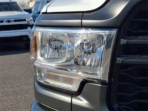 Used 2022 RAM 3500 Tradesman image 9