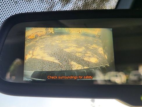 Used 2011 Toyota RAV4 Limited w/ Limited Extra Value Pkg AWD/4WD image 18
