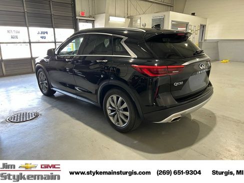 Used 2019 INFINITI QX50 Pure AWD/4WD image 9