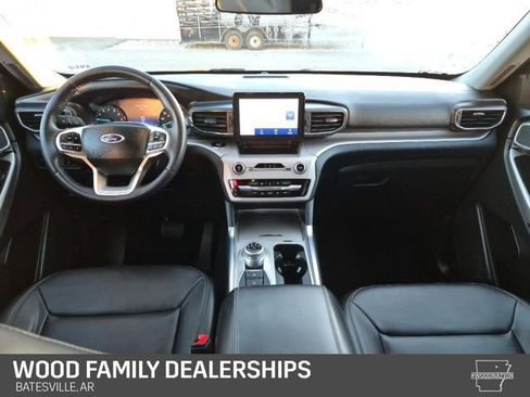 Used 2023 Ford Explorer XLT w/ Equipment Group 202A image 17