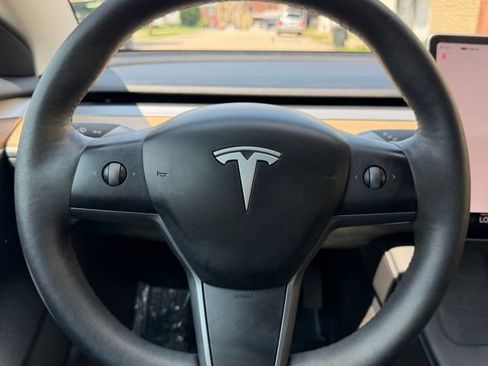 Used 2023 Tesla Model 3 Standard Range RWD image 40