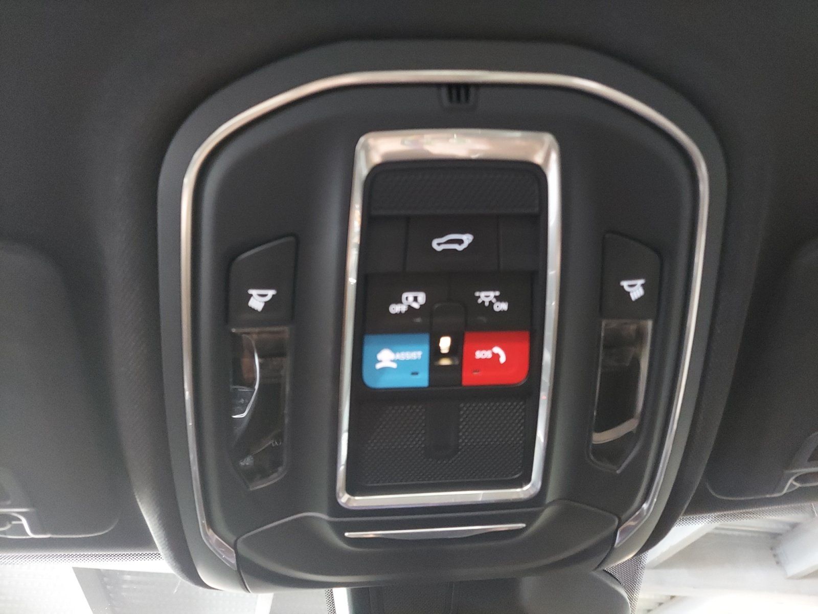 Used 2026 Jeep Grand Cherokee Limited w/ MOPAR Finishing Package RWD image 19