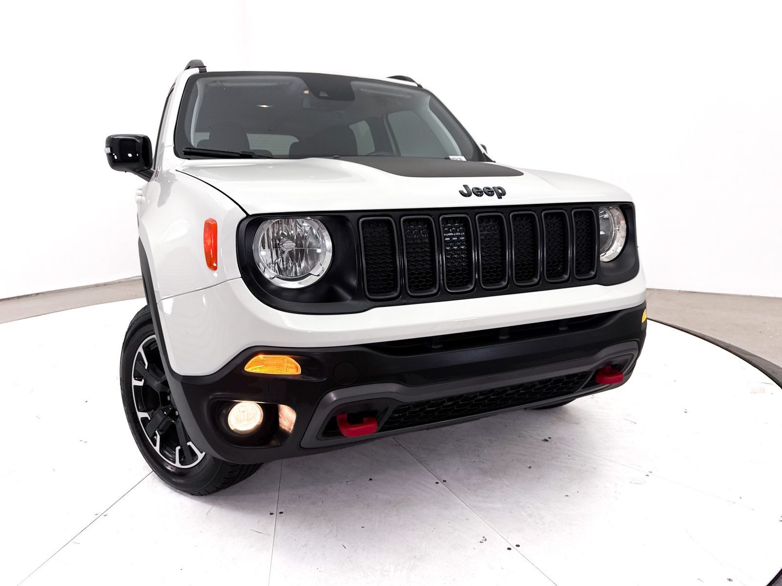 Used 2023 Jeep Renegade Trailhawk w/ Trailhawk Elite Group AWD/4WD image 7