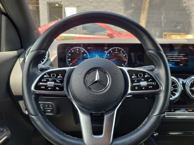 Used 2023 Mercedes-Benz GLA 250 4MATIC image 20