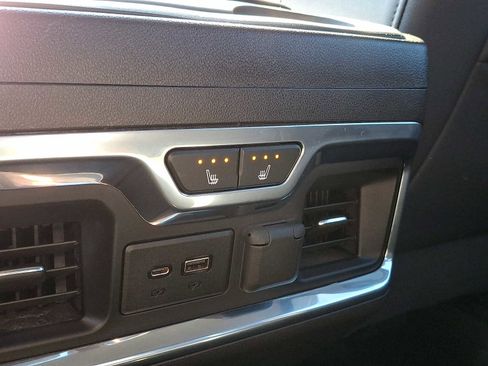 Used 2019 GMC Sierra 1500 SLT w/ SLT Premium Plus Package image 10