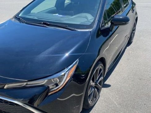Used 2021 Toyota Corolla XSE FWD image 9