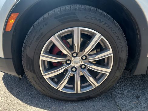 Used 2021 Cadillac XT4 Sport AWD/4WD image 11
