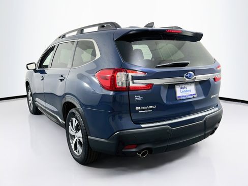 Used 2023 Subaru Ascent Premium w/ Convenience Package AWD/4WD image 7