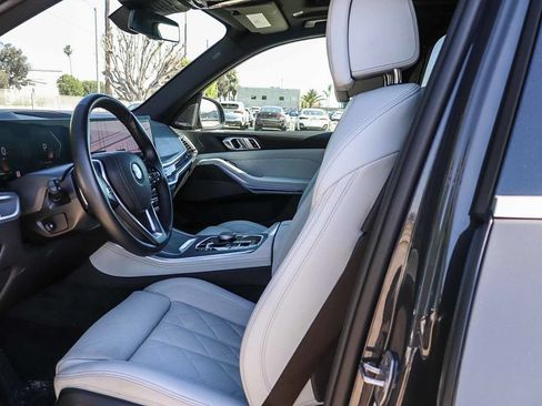 Used 2026 BMW X5 sDrive40i w/ Premium Package RWD image 18