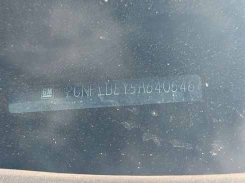 Used 2010 Chevrolet Equinox LT image 10