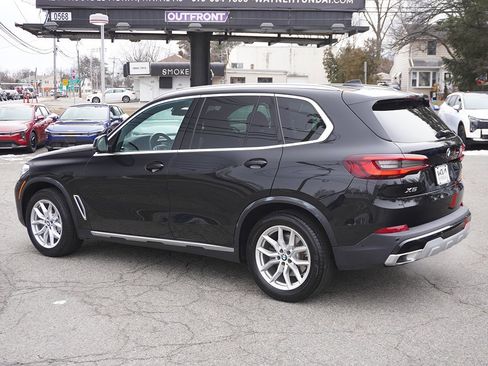 Used 2023 BMW X5 xDrive40i w/ Premium Package image 13